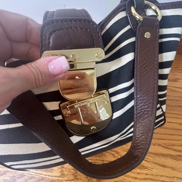 Michael Kors Bag Brown Gold Satchel Leather - Picture 10 of 13